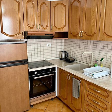 A&B Apartment Golem  Luaran gambar