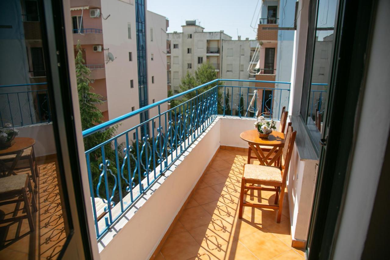 A&B Apartment Golem  Luaran gambar