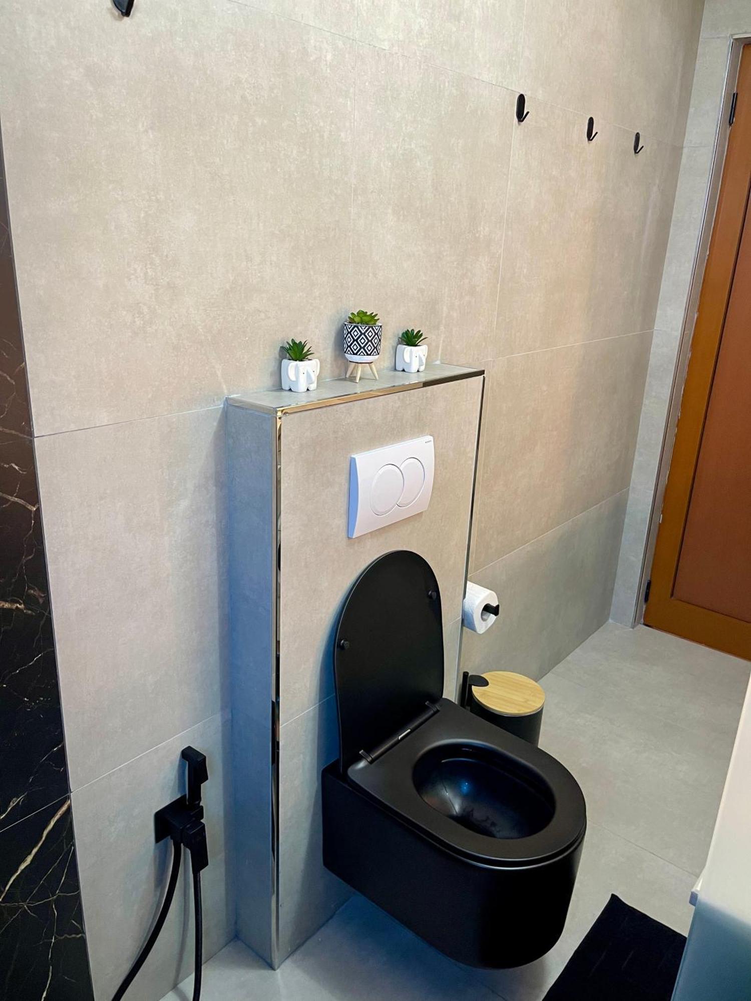 A&B Apartment Golem  Luaran gambar